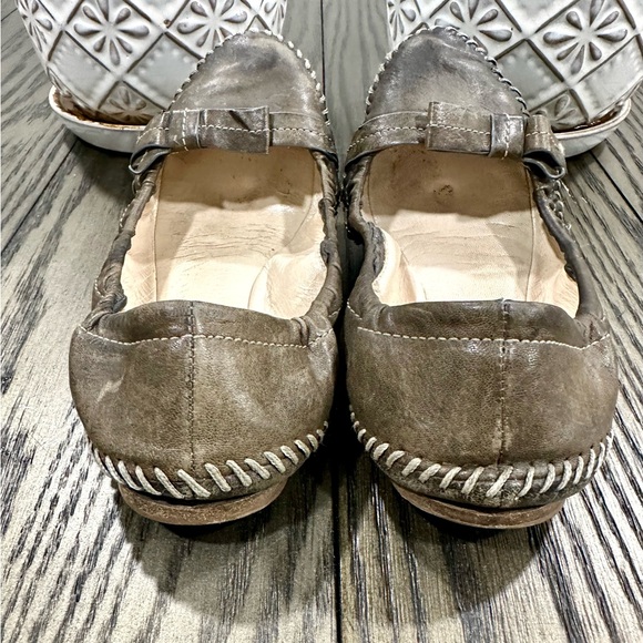 Prada Gray Flats Loafers Size 7 - Picture 4 of 8